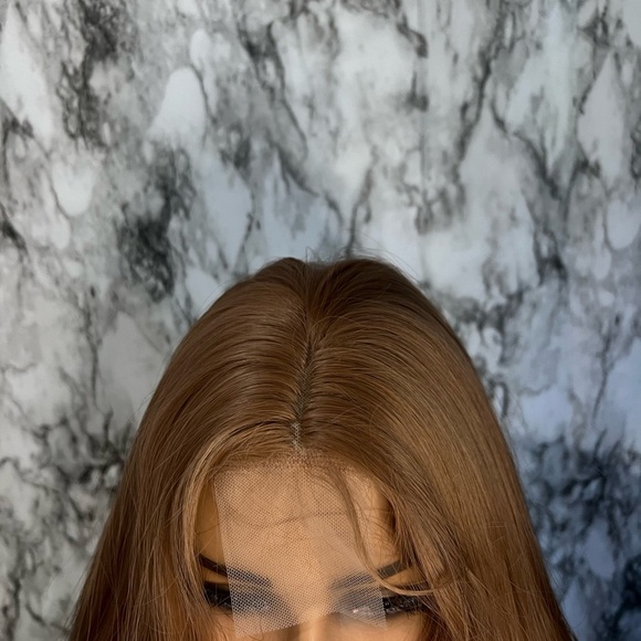 Champagne Gold Hair Wig U-Part Lace 26 Inch Champagne Gold Long Curly Wavy Wig - Picture 8 of 13